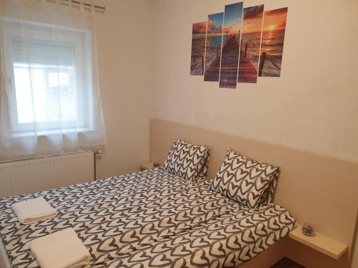 Rooms On The Beach Siofok Exterior photo